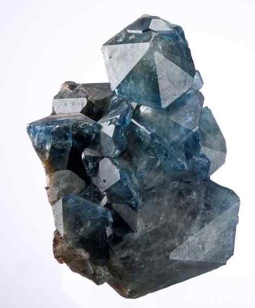 Différence entre fluorapatite et hydroxyapatite