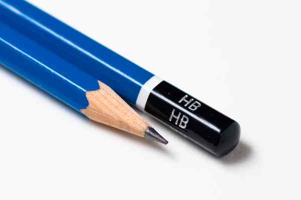 Apa perbedaan antara pensil 2b dan hb