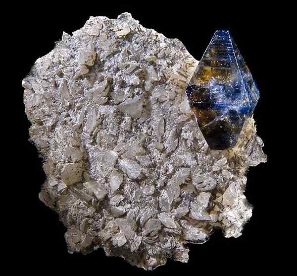 Was ist der Unterschied zwischen Anatase Rutilile und Brookite