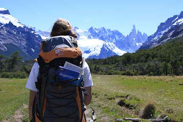 Diferencia entre mochilero y turista