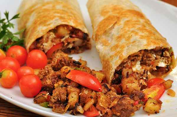 Diferencia entre Burrito Chimichanga enchilada fajita y taco