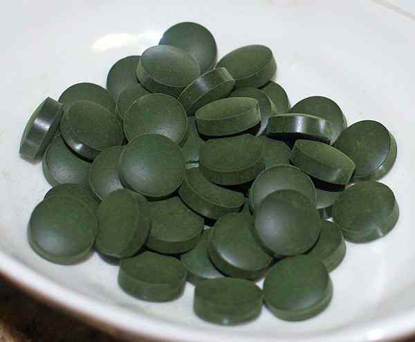 Perbezaan antara chlorella dan spirulina