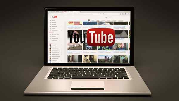 Perbezaan antara YouTube dan YouTube Merah