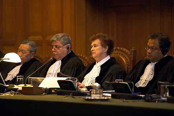 Diferencia entre juicio y veredicto